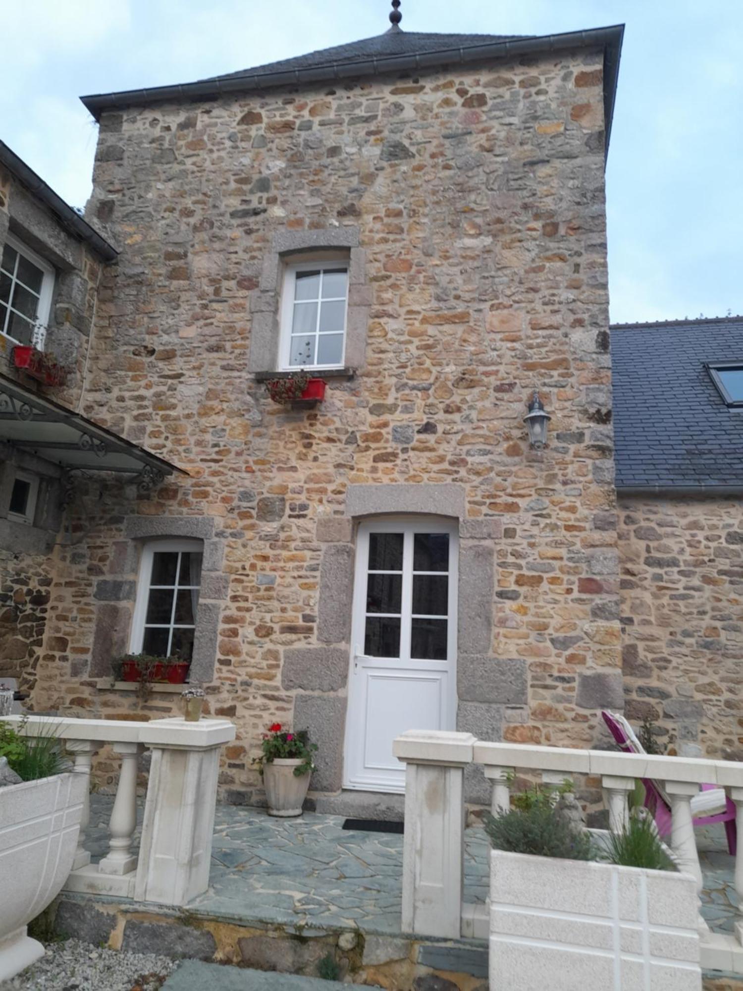 Domaine De La Tour Carree - 3 Chambres Benoitville 외부 사진
